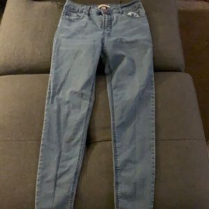 Blue skinny jeans